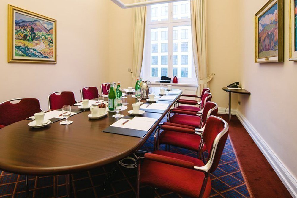 Konferenzraum "Dammtor" mit einer Kapazität von bis zu 10 Personen