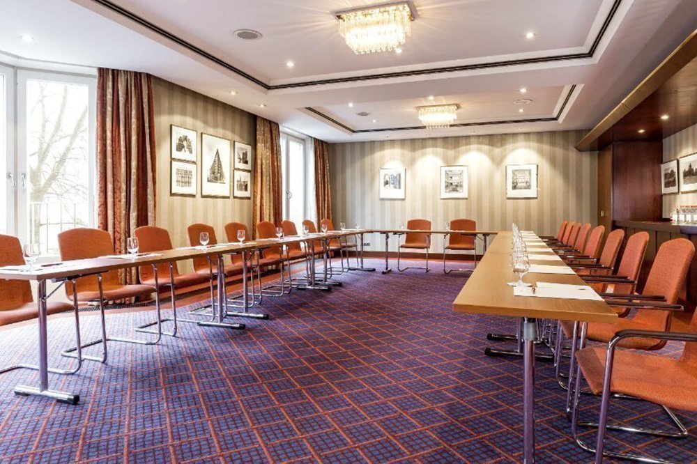 Tagungsraum "Hamburg" im Hotel in Hamburg für bis zu 50 Personen