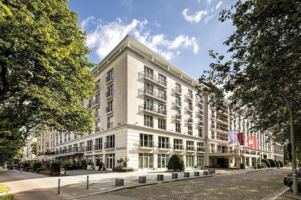 Außenansicht des Grand Elysée Luxushotel in Hamburg